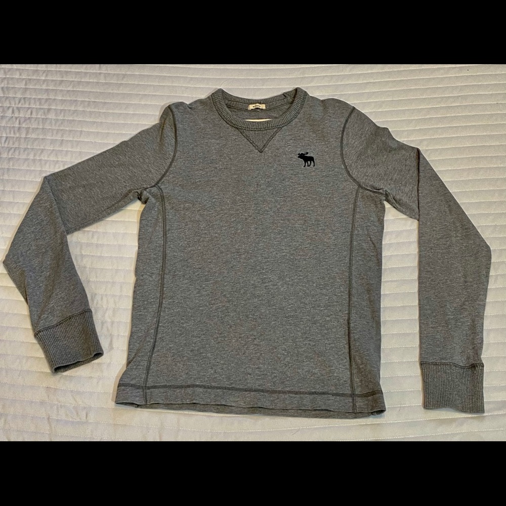 Men’s Abercrombie Gray V-Neck Muscle Sweater